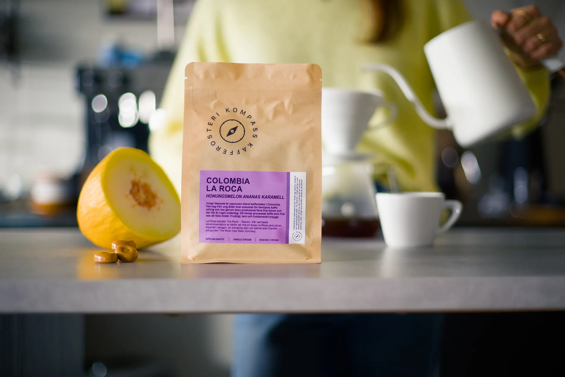 Colombia La Roca ljusrostat specialkaffe med smaker av melon & karamell, rostat av kompass kafferosteri